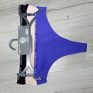VINCE CAMUTO THONG.